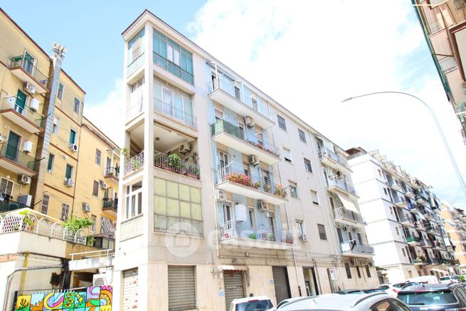 Appartamento in residenziale in Via Edmondo de Amicis 11