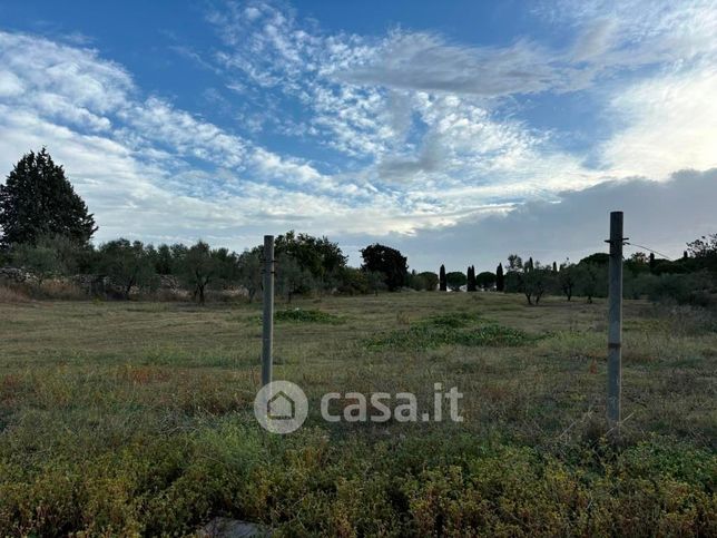 Terreno agricolo in commerciale in Via Gravina