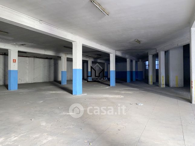 Garage/posto auto in residenziale in Via Andrea Cesalpino 51