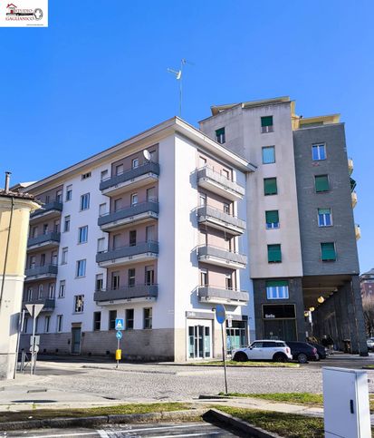 Appartamento in residenziale in Via Eugenio Bona 2