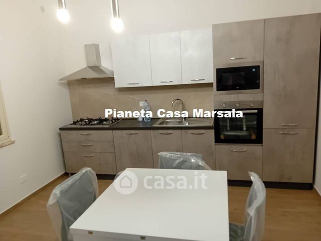 Appartamento in residenziale in Via dello Sbarco