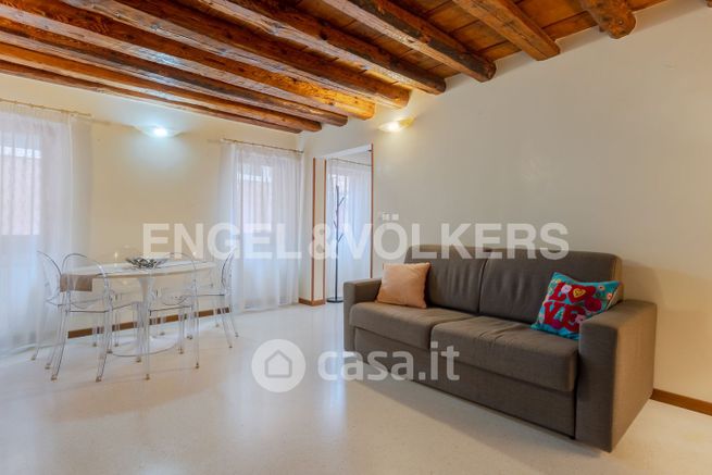 Appartamento in residenziale in Campo San MoisÃ©