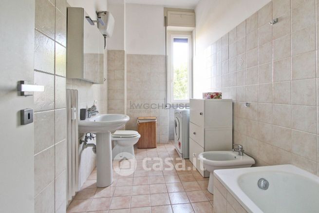 Appartamento in residenziale in Via Costantino 4