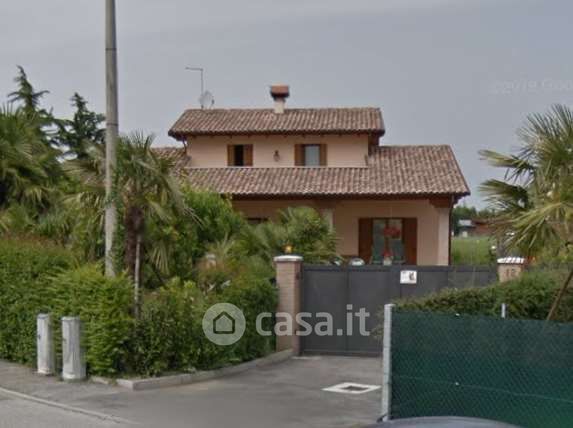 Casa indipendente in residenziale in Via Antonio Fogazzaro 12