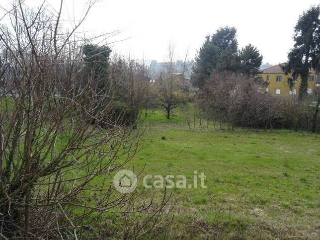 Terreno agricolo in commerciale in 