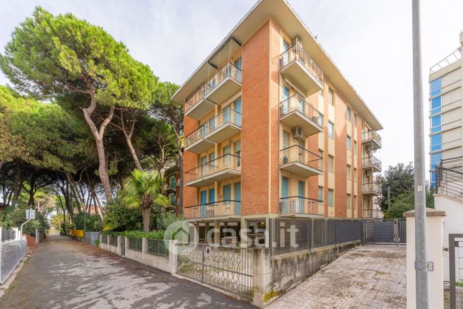 Appartamento in residenziale in Via Zanella