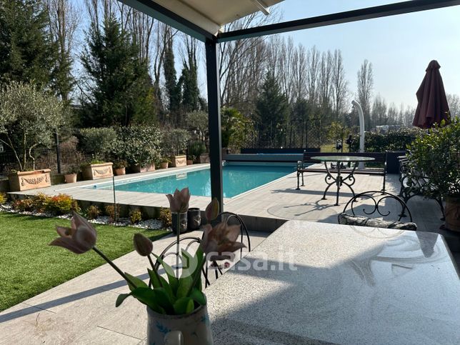 Villetta a schiera in residenziale in Via Chiarina Orsini 11