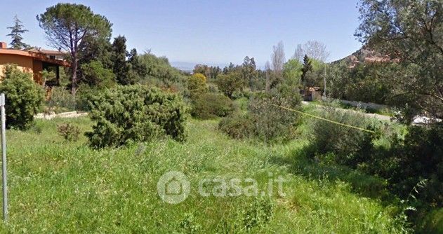 Terreno edificabile in residenziale in Strada 40/41 POGGIO DEI PINI