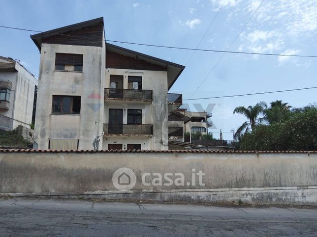 Villa in residenziale in Via Carlino 91