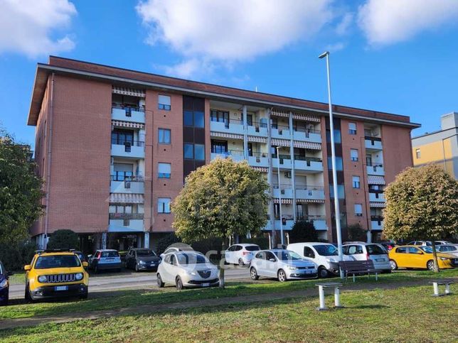 Appartamento in residenziale in Via Antonio de Curtis