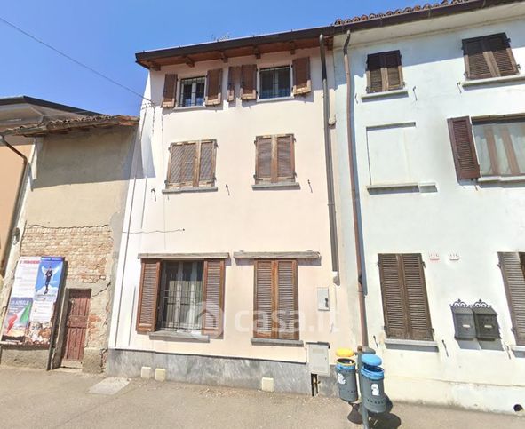 Villetta a schiera in residenziale in Via Sandri 12