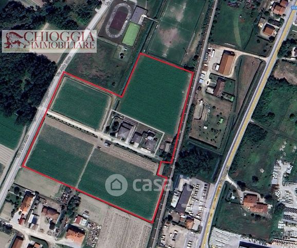 Terreno agricolo in commerciale in Via Aldo Moro