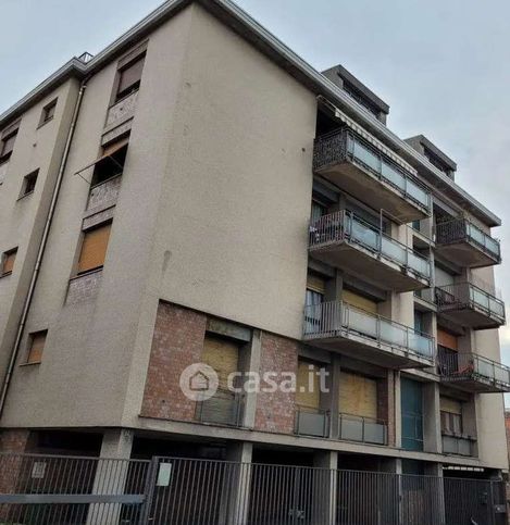 Appartamento in residenziale in Via Cesare Battisti 10