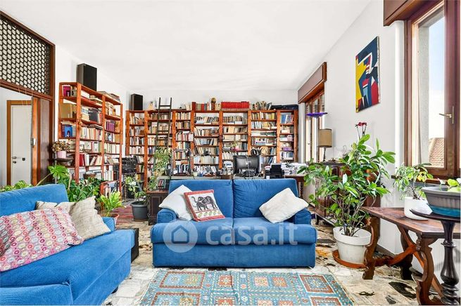 Appartamento in residenziale in Via Torquato Tasso 12