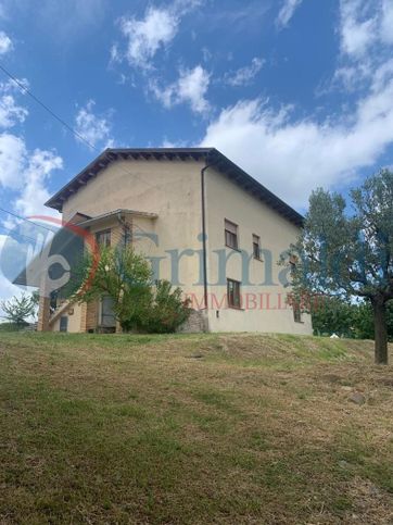 Rustico/casale in residenziale in Via Bongrazi 1