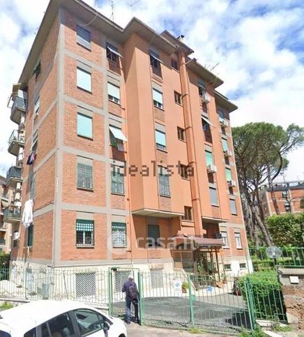Appartamento in residenziale in Via Carlo Calisse 25