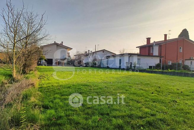 Terreno edificabile in residenziale in Via Palazzine