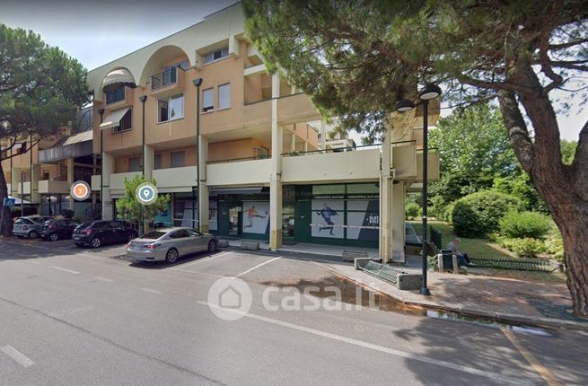 Garage/posto auto in residenziale in Via Previtali