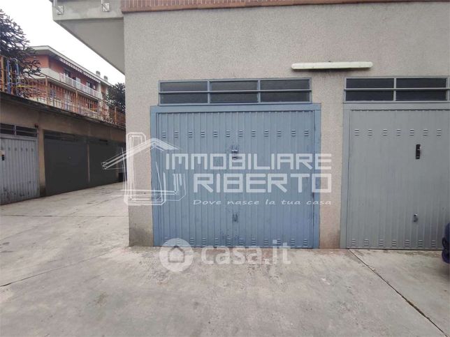 Box/posto auto in residenziale in Via Giacomo Brodolini 5