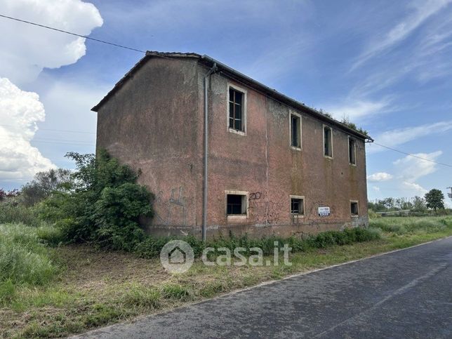 Casa indipendente in residenziale in LISTALUNGA