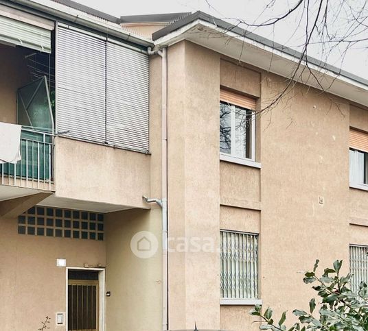 Appartamento in residenziale in Via Vellone