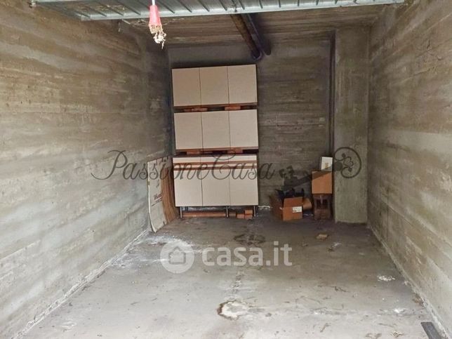 Box/posto auto in residenziale in 