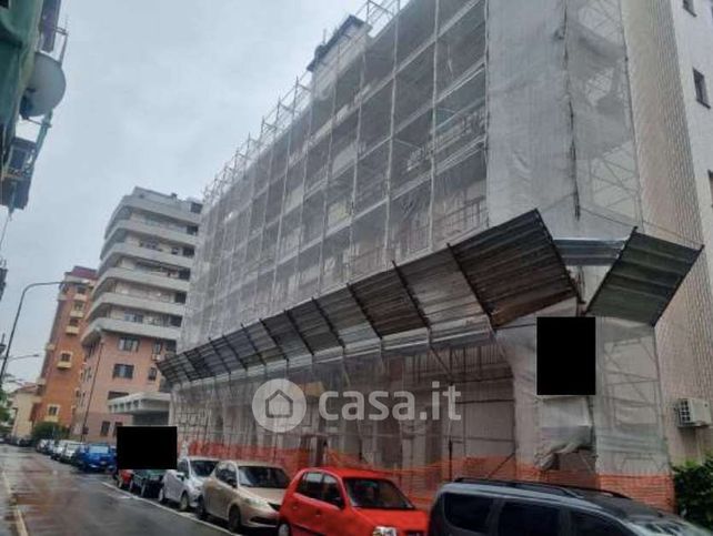 Appartamento in residenziale in Via Montello 23
