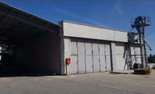 Capannone in commerciale in Località Pianacci 28