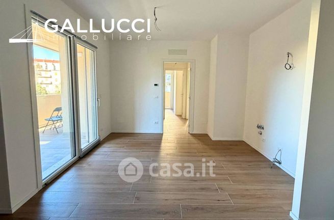 Appartamento in residenziale in Viale Amerigo Vespucci 145