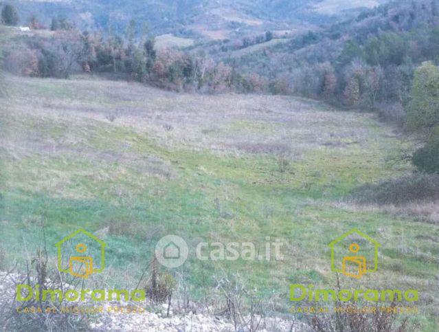 Terreno agricolo in commerciale in Strada Tuderte