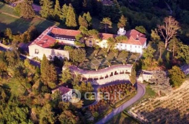 Villa in residenziale in 