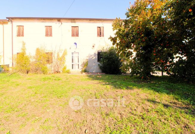 Rustico/casale in residenziale in Via Canaletta 35 B