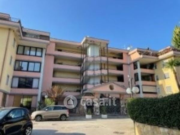 Box/posto auto in residenziale in Via Belvedere