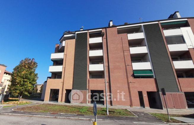 Appartamento in residenziale in Via Carlo Mauri 7