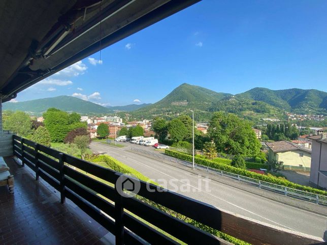 Appartamento in residenziale in Via Ceroni