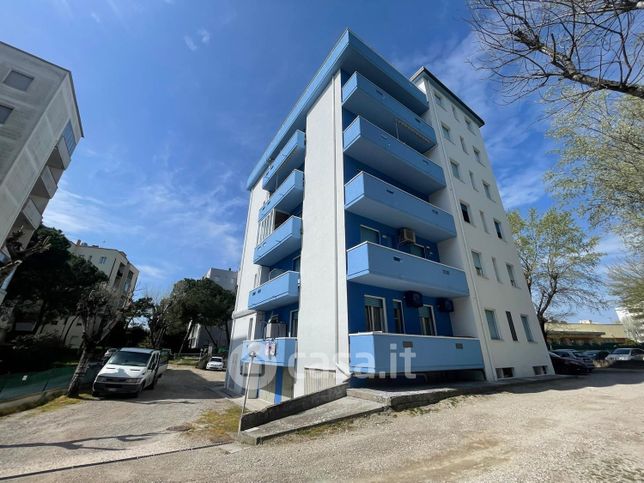 Appartamento in residenziale in Viale Torquato Tasso 52
