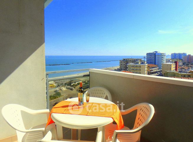 Appartamento in residenziale in Viale Mar Adriatico 1