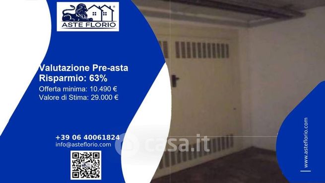 Box/posto auto in residenziale in Via Niccolò Machiavelli 18