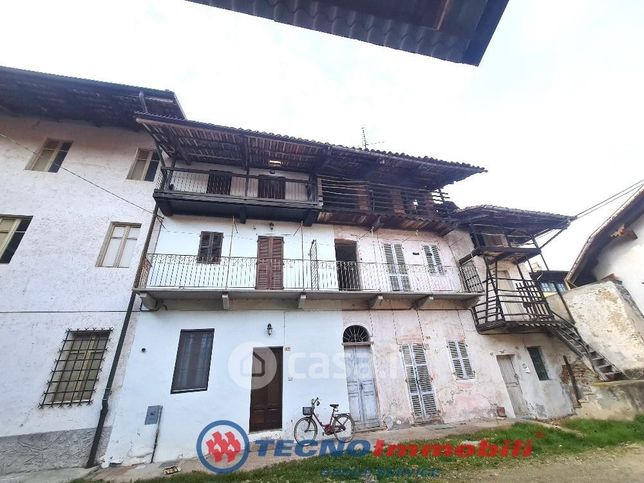 Casa indipendente in residenziale in Via Martiri della Libertà