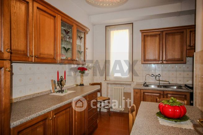 Appartamento in residenziale in Piazza Don P.Mazzolari 11