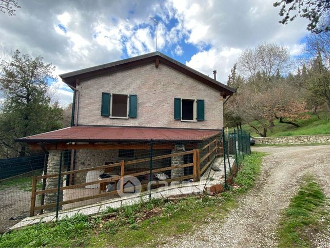 Rustico/casale in residenziale in Via Viara 10890