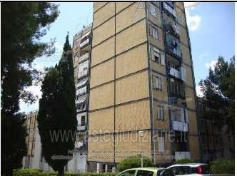 Appartamento in residenziale in Viale dell'Industria