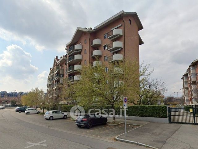 Appartamento in residenziale in Via Tiziano