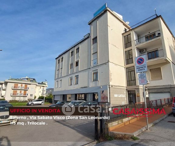 Ufficio in commerciale in Via Sabato Visco 24 a