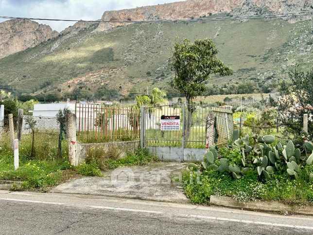 Terreno agricolo in commerciale in Strada Statale 113 Settentrionale Sicula