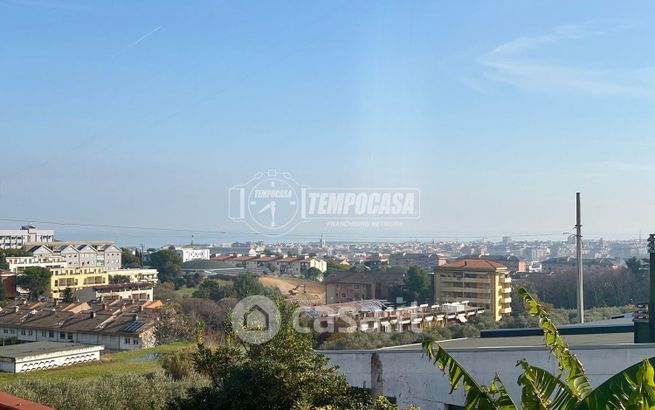 Casa indipendente in residenziale in Strada Colle di Mezzo