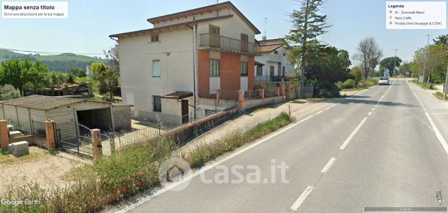 Casa indipendente in residenziale in Via Tenna 41