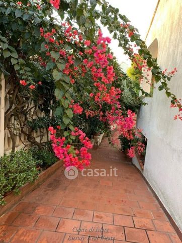 Villa in residenziale in Via dei Ginepri