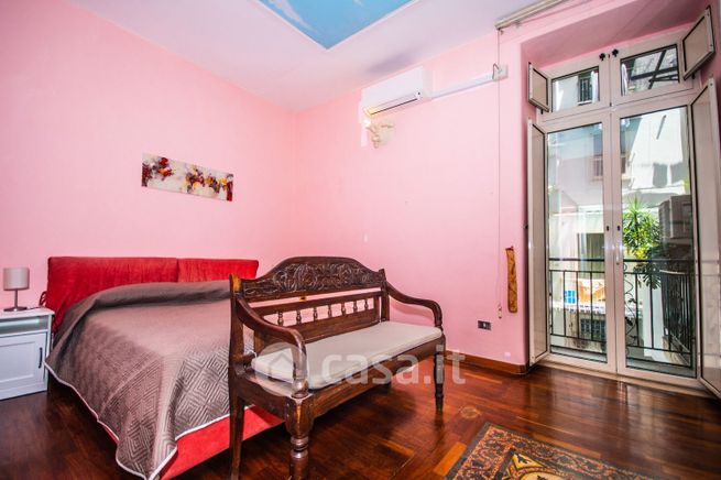 Appartamento in residenziale in Via Chiaia