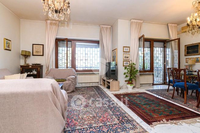 Appartamento in residenziale in Via Massimi 96